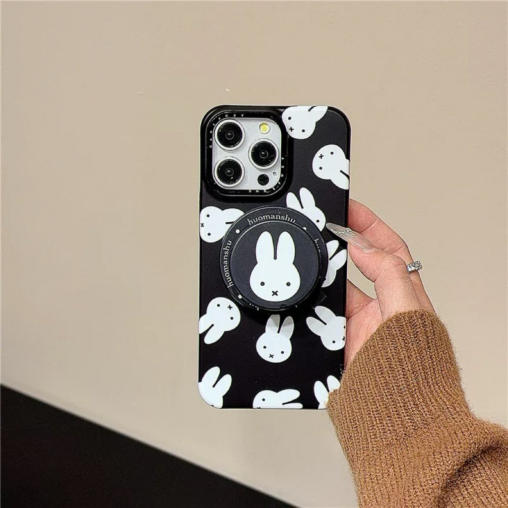 Black & White Miffy Magsafe iPhone Case Black & White Miffy Magsafe iPhone Case