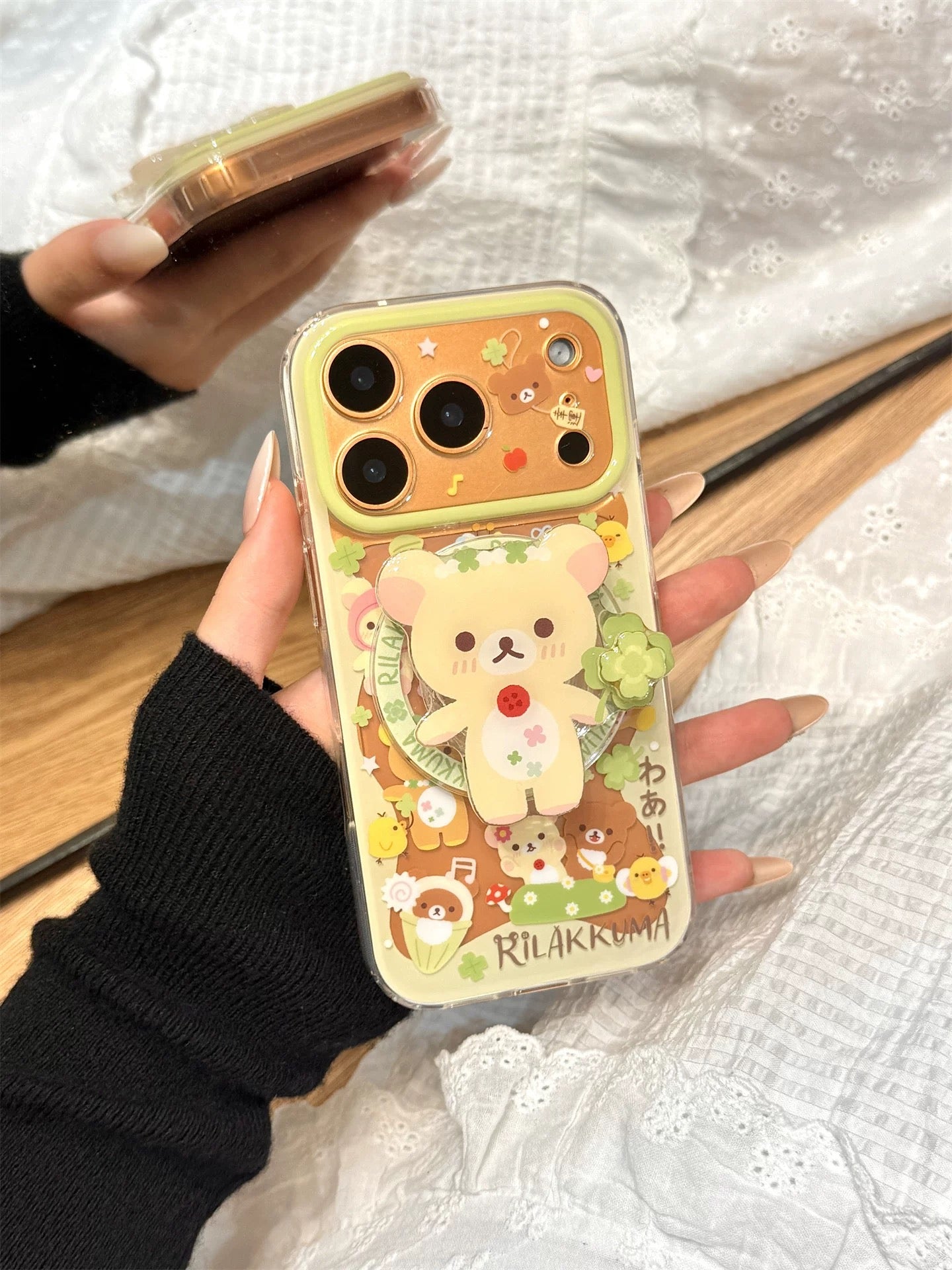 Rilakkuma with Clover Leaf Magsafe iPhone Case – Shinity showCase Rilakkuma with Clover Leaf Magsafe iPhone Case – Shinity showCase