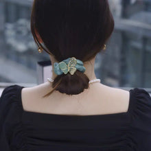 Load image into Gallery viewer, Butterfly Hair Scrunchies Bun Maker